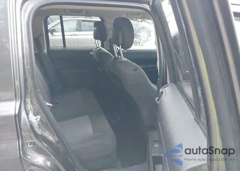 2016 Jeep Patriot Sport from USA, damaged, VIN 1C4NJRBB3GD521738